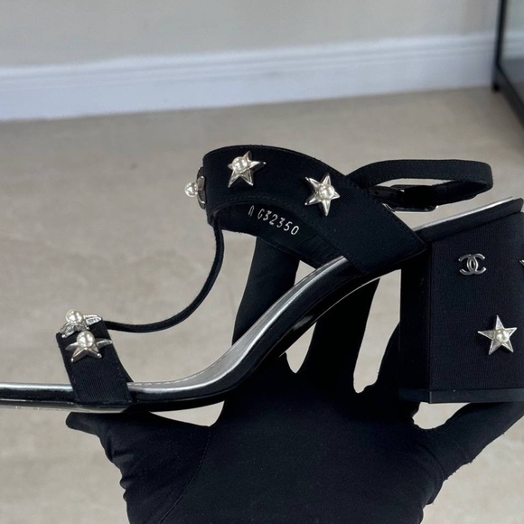 NEW Chanel Black Fabric Leather Pearl Block Heel Star Sandals Shoes - 39 - Picture 4 of 15